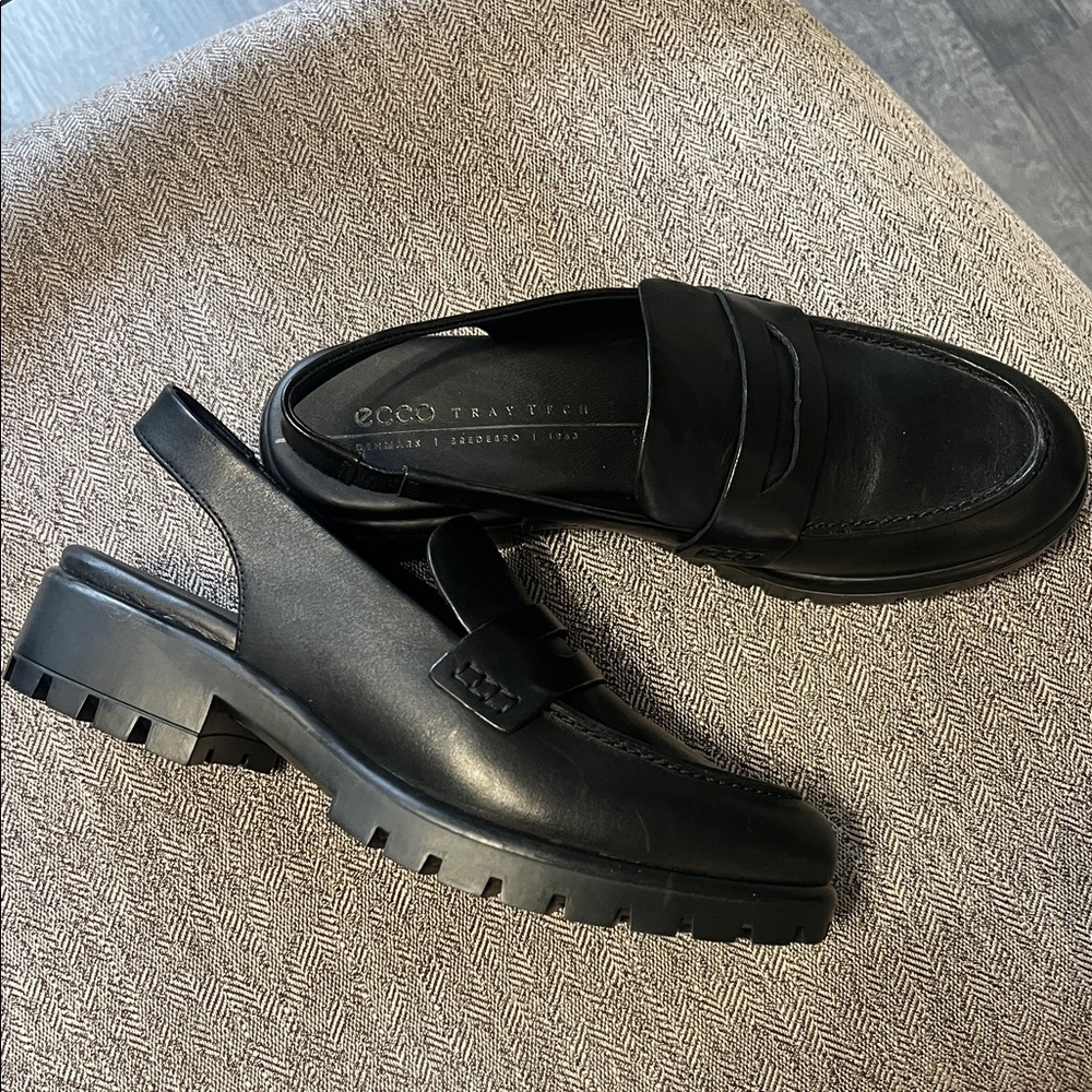 New ECCO Women’s Black Slip-On Loafers, 39 (8)